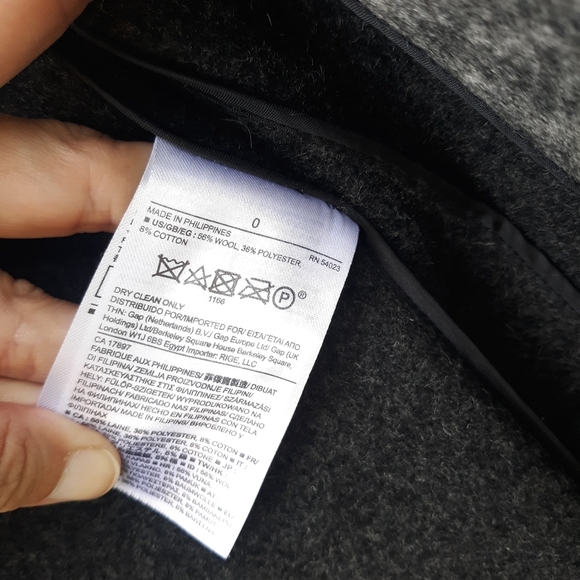 Banana Republic Wool Blend Textured Boyfriend Blazer - Picture 8 of 11